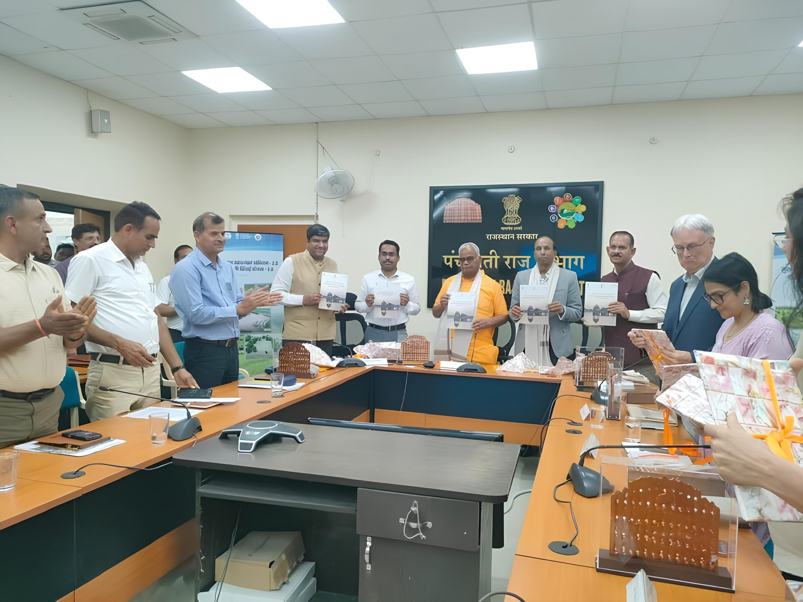 श्री मदन जी दिलावर माननीय उच्च शिक्षा एवं पंचायती राज मंत्री की अध्यक्षता में आयोजित महत्वपूर्ण बैठक 18.03.2026